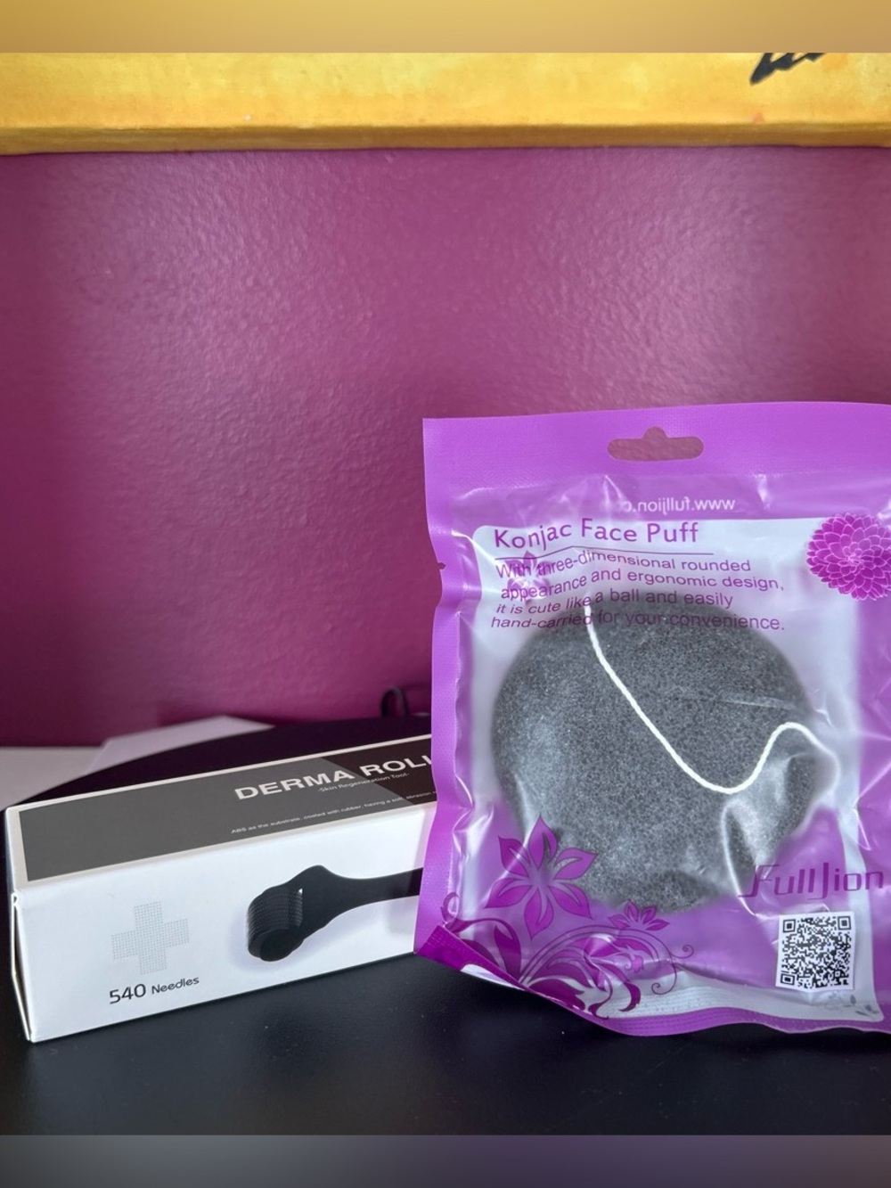 Derma roller and a Konjac face puff